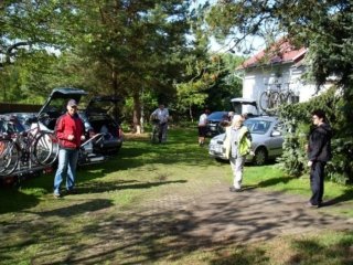 37-Hoste a oslavy DutyKamen